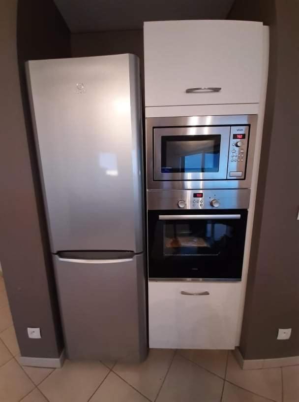 Appartement Entier, Calme, Hyper Equipe Saint-Laurent-de-la-Salanque