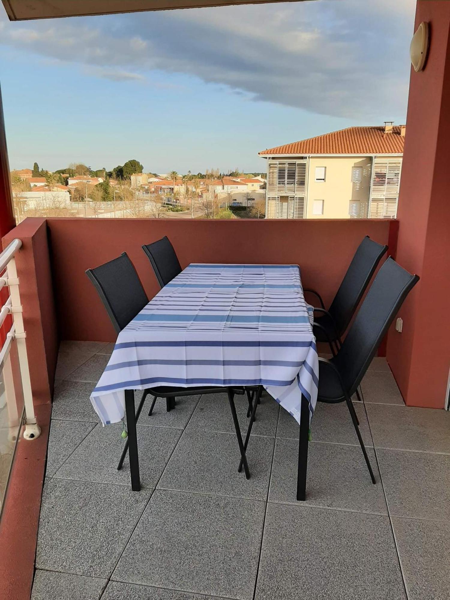 Entier, Calme, Hyper Equipe Apartment Saint-Laurent-de-la-Salanque